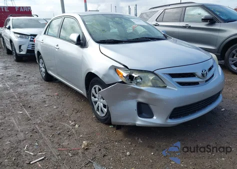 2011 Toyota Corolla Le из США, поврежденный, VIN JTDBU4EE2B9154118